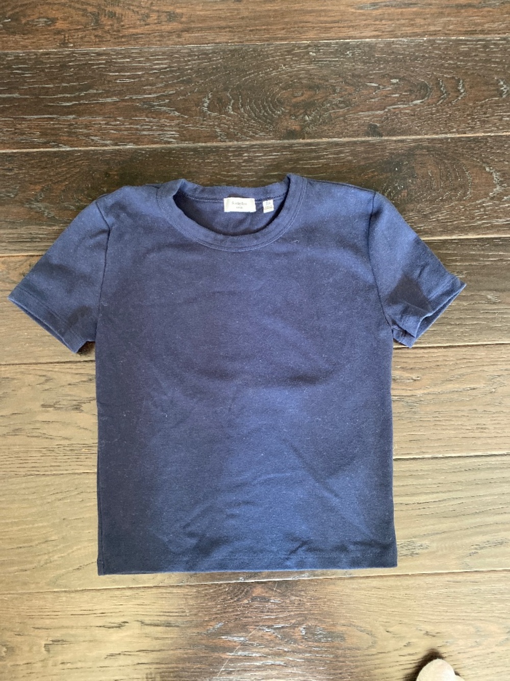 Aritzia navy blue tee SIZE XS